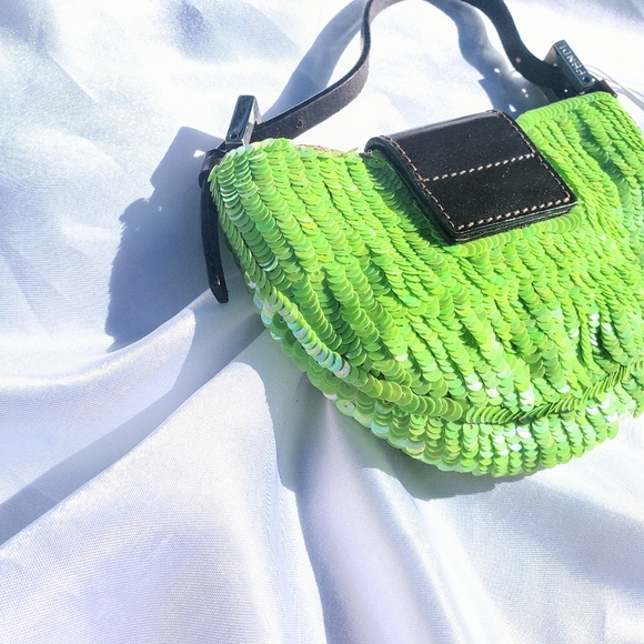 💚SOLD FENDI SEQUIN CROISSANT💚 - Picture 3 of 11